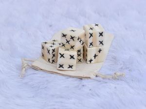 Dés à jouer en os de buffle faits main de haute qualité, dés de jeu en os de buffle avec taille et design précis, 6 faces, nouveau design - Product Image 3