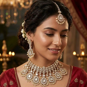 Luxury High Quality Vintage Alloy Gold Plated Pearl Kundan Choker Necklace <b>Set</b> Earrings Maang Tikka Engagement Anniversary - Product Image 1