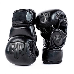 ถุงมือหนังแท้คุณภาพพรีเมียมสำหรับฝึกซ้อมมวย MMA ออกแบบครึ่งนิ้ว พร้อมโลโก้สั่งทำพิเศษ - Product Image 1