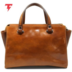 Sac à main en cuir noir pour femme, design personnalisé, sac à bandoulière de créateur, sac en cuir pour femme de marque, conception OEM - Product Image 1