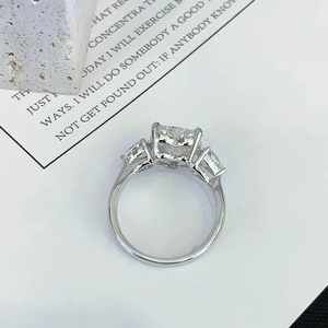 Trendy 4 Carats Heart Shape Moissanite 18K White Gold <b>Fine</b> Jewelry Women's Romantic Solitaire <b>Ring</b> for Anniversary Engagement - Product Image 4