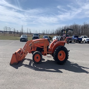 Tracteurs agricoles Kubota L3200D 4x4 d'occasion de qualité supérieure, en excellent état, à vendre. Achetez maintenant ! - Product Image 5