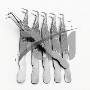 Pince à épiler RMI en acier inoxydable de haute qualité avec grip diamanté, 90 degrés, entièrement argentée, pour extensions de cils, instrument de beauté avec logo personnalisé - Product Image 3