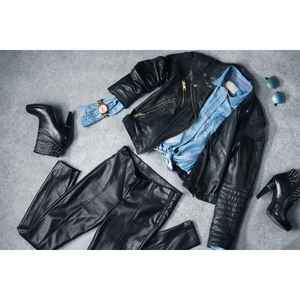 Poli en cuir nourrissant profond personnalisable de longue durée pour chaussures sacs vestes canapés avec finition brillante - Product Image 4