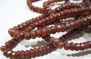Perles facettées rondes en quartz argenté rouge naturel 8-9 mm, longueur 8 pouces - Product Image 5