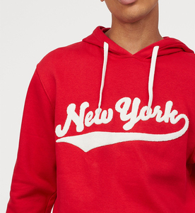 Red Unisex Hooded Sweatshirt With New York Print Regular Fit Cotton Casual Pullover Autumn Wear - Product Image 3