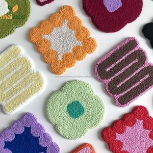 แผ่นรองแก้วน่ารักแบบมินิ ทำมือ ลายตารางหมากรุก ทำจากผ้าขนสัตว์ พร้อมงานปักด้วยเข็มเจาะ ของขวัญ - Product Image 4