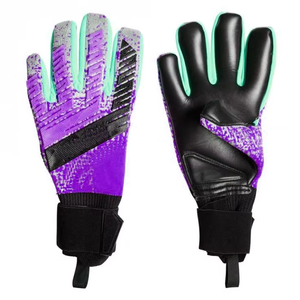 Gants de gardien de but de football professionnels en latex respirant personnalisables avec design antidérapant à doigts entiers - Product Image 6