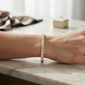 Magnifique bracelet tennis classique en diamants de laboratoire taille ronde, poids total en carats, qualité supérieure, entièrement sertis, fabriqué à la main par des experts. - Product Image 3