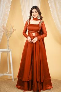 Nueva tela de seda Rangoli pura de diseñador con un atractivo patrón Nick, ideal para kurtis de mujer para fiestas y bodas. - Product Image 5