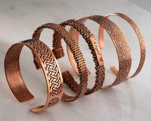 Brazalete de Cobre Puro de Fabricación India, Joyería de Meditación y Sanación, Brazalete Ajustable para Hombres y Mujeres - Product Image 3