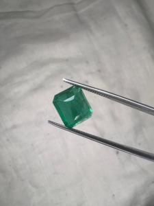 Émeraude naturelle zambienne de 4,24 ct, taille octogonale, pierre précieuse verte lâche, émeraude de qualité supérieure pour la fabrication de bijoux fins, vente en gros - Product Image 2
