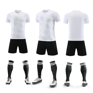 Uniforme de Fútbol Sublimado Personalizado, Estampado Geométrico Azul, Cuello Redondo, Manga Corta, Absorbe la Humedad, Ropa Deportiva para Adultos - Product Image 2