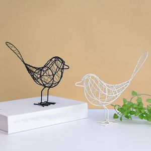 Juego de esculturas de pollo de alambre, decoración de metal en blanco y negro para mesa - Product Image 1