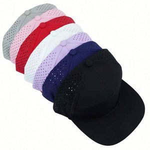 Gorra de béisbol unisex personalizada de 7 paneles con malla perforada a láser, estilo urbano, snapback, deportiva, con cuerda y visera plana. - Product Image 6
