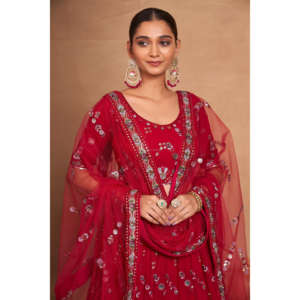 Lehenga Choli Estilo Indio Pakistaní para Mujer, Diseño Indio para Bodas, Lehenga Choli de Red Completa con Dupatta, Blusa con Bordado - Product Image 1