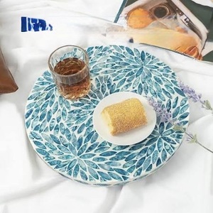 Plateau rotatif multifonctionnel à double niveau non pliable ILAHI's MOP pour épices, style vintage aux couleurs magnifiques - Product Image 1