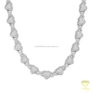 Collier élégant en argent sterling 925 avec chaîne à maillons en forme de cœur sertie de diamants moissanite, style luxueux et glacé, pour hommes et femmes, vente en gros - Product Image 2