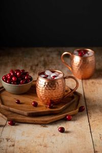 Ensemble de mugs à boisson en cuivre pour salons élégants et luxueux, finition martelée, tasses en métal durables et réutilisables, mugs de service pour fêtes - Product Image 2
