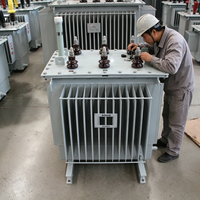 Transformateur de distribution triphasé immergé dans l'huile de 400 kVA, transformateur abaisseur de tension conforme à la norme internationale IEC