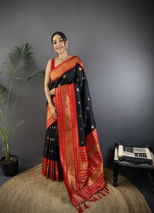Sari en soie Banarasi de qualité supérieure, sari de soirée de créateur avec tissage Zari riche, sari ethnique traditionnel pour mariage, pour femmes - Product Image 4