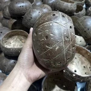 ชุดชามเปลือกมะพร้าวเคลือบเงาธรรมชาติ สลักโลโก้  ช้อนไม้ขัดเงาอย่างยั่งยืน สำหรับงานเลี้ยง-ขายส่งเวียดนาม - Product Image 1