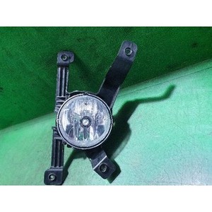 Feu antibrouillard avant droit Tivoli 2015-2019 d'occasion d'origine 8320235800 - Product Image 2