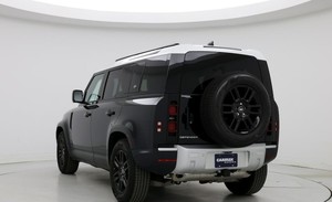 Como Nuevo 2024 Land Rover Defender - Product Image 3