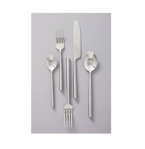 Juego de cubiertos de acero inoxidable para el hogar con cuchara, tenedor, cuchillo y utensilios de servir para la cocina familiar. - Product Image 2