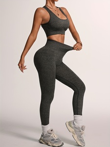 3-Piece Solid Reversible Anti-UV Breathable Gym <b>Yoga</b> Wear <b>Set</b> Women 100% Seamless Design Custom Logo Mid Waist Wholesale OEM - Product Image 2