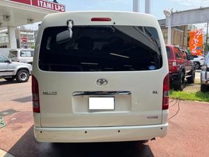 Toyota Hiace Turbo 2018 Usada con Título Limpio en Perfectas Condiciones - Product Image 2