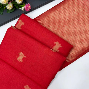 Sari indien de créateur en Khadi doux, best-seller, style ethnique chic, avec blouse tendance pour l'exportation, collection exclusive pour femmes et jeunes filles - Product Image 1