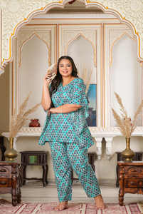 Vente en gros de kaftans en coton cambric à imprimé géométrique, manches kimono, col en V, pour femmes, plusieurs couleurs, vêtements de détente - Product Image 4