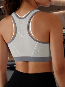 Soutien-gorge de sport à bretelles élastiques de maintien |   Soutien-gorge de sport antidérapant |   Haut de sport de course à pied à performance élastique supérieure - Product Image 1