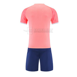 Uniforme de Fútbol Transpirable y Ligero a Precio de Mayoreo, Logotipo Personalizado, Diseña Tu Propio Uniforme de Fútbol - Product Image 2
