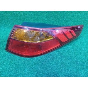 Luz Trasera Derecha Usada Optima 924022T5 - Product Image 1