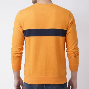เสื้อสเวตเชิ้ตคอกลมผู้ชายแบบสั่งทำพิเศษ ผ้าฝ้ายฟลีซ ลายทางสีตัดต่อ สวมหัว สไตล์ลำลอง สตรีทแวร์ ทรงเข้ารูป เหมาะสำหรับออกกำลังกาย - Product Image 5