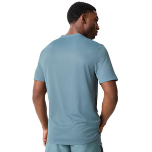 Camiseta de cuello redondo para hombre, manga corta, tejida, lisa, informal, para uso diario, con logo personalizado, proveedor mayorista de Pakistán y China, personalizable. - Product Image 3
