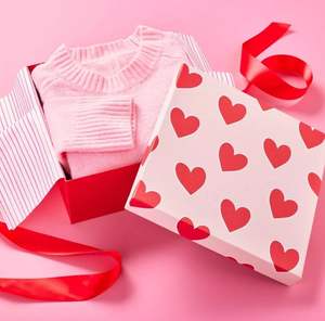 Cajas de Regalo Plegables de Cartón Corrugado con Lámina Dorada Personalizadas, Cajas de Embalaje Laminadas Brillantes y Grabadas en Relieve de Lujo por Boxit.pk - Product Image 2