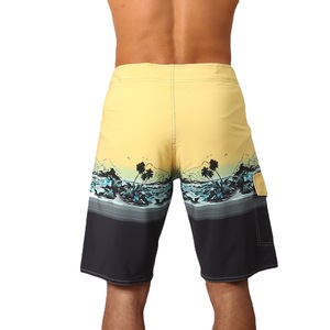 Shorts de sport décontractés pour hommes, respirants, à séchage rapide, en toile et maille, style hip-hop, avec cordon de serrage et taille mi-haute, pour l'été - Product Image 3
