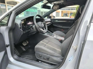 รถโฟล์คสวาเกน กอล์ฟ อาร์-ไลน์ 300TSI รุ่นปี 2023 รุ่นสปอร์ตแฮทช์แบ็ก ผลิตในจีน ความเร็วสูงสุด 200 กม./ชม. ใช้เชื้อเพลิงเบนซิน รุ่นใหม่ล่าสุด - Product Image 4