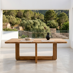 Elegante Mesa de Comedor Moderna Kiya de Madera de Teca con Acabado Natural para Cenas Elegantes, Hostelería, Uso en Exteriores, Hogar y Oficina - Product Image 1