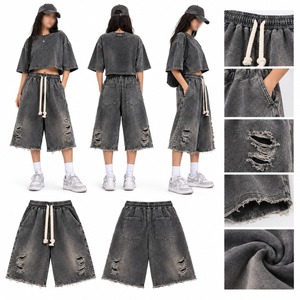 Ensemble deux pièces pour homme en polyester blanc, t-shirt à manches courtes et short, blocs de couleur contrastés, coupe décontractée, col rond - Product Image 6
