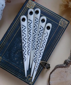 Top Quality Eco-Friendly Polished Buffalo Bone <b>Sewing</b> Needle Natural Shape Modern Weaver Tool Leatherwork Crochet at low price - Product Image 2