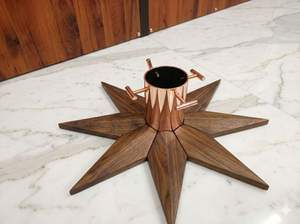 Support d'arbre de Noël en forme d'étoile pour décoration intérieure, utilisation au sol, support d'arbre de Noël en bois avec collier métallique - Product Image 5