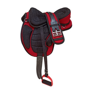 ชุดอานม้าฝึกขี่ Freemax Treeless English สีแดงดำ น้ำหนักเบา ยืดหยุ่น สบาย พร้อมสายรัดเอวปรับได้ - Product Image 1