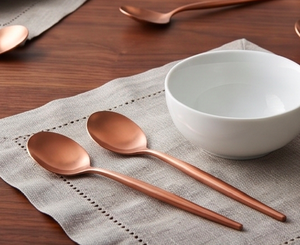 Ensemble de 4 cuillères à thé en cuivre, design minimaliste, finition miroir haute brillance, résistantes à la rouille, pour mariage - Product Image 4