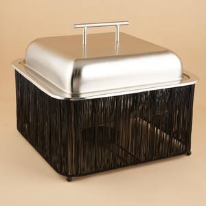 Plat à chafing carré moderne avec support en maille noire, chauffe-plats de buffet en acier inoxydable pour restaurants, hôtels et services de traiteur au Moyen-Orient - Product Image 1