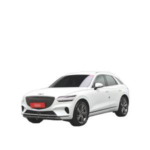 Genesis GV70 2024 2.5T Gasolina AWD 16,913 km Caja de Cambios Automática Asientos de Cuero Volante a la Izquierda Cámara Trasera - Product Image 1