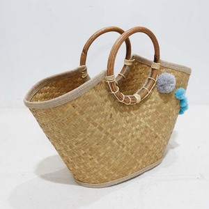 New Design Woven Straw Oval Tote Bag Eco Friendly Beach Handbag with Rattan Handle - Product Image 5